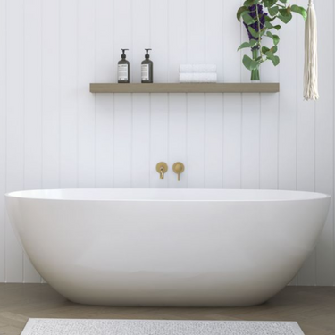 Polino | 1800mm Lucite Freestanding Bath Matte White